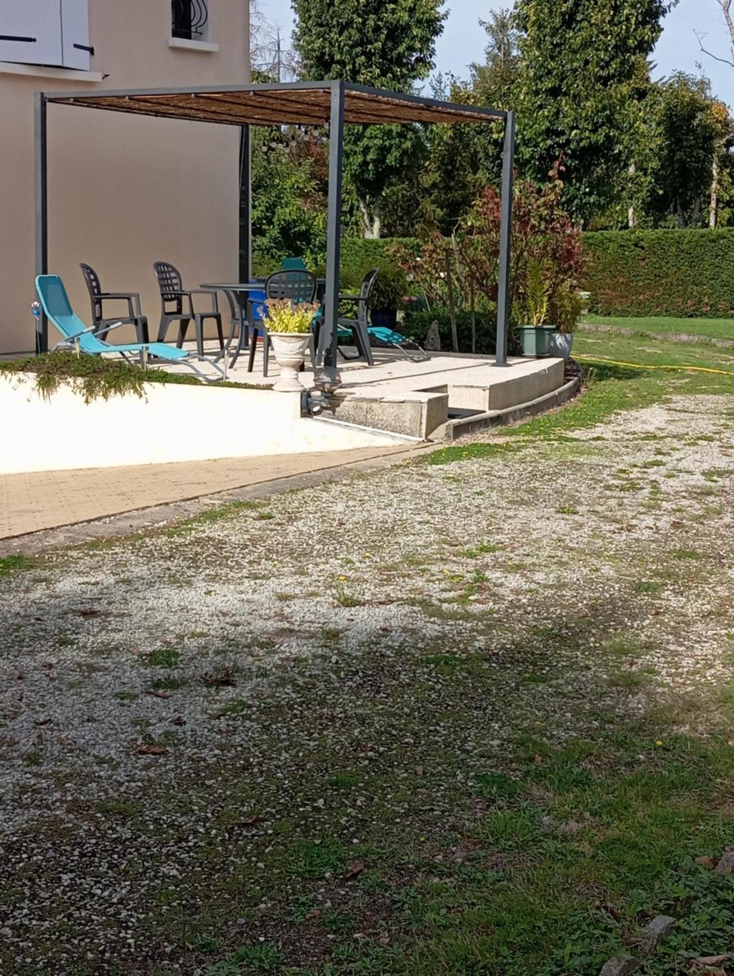 La Salamandre De Chazelles 16 Chazelles (Charente) Exterior foto